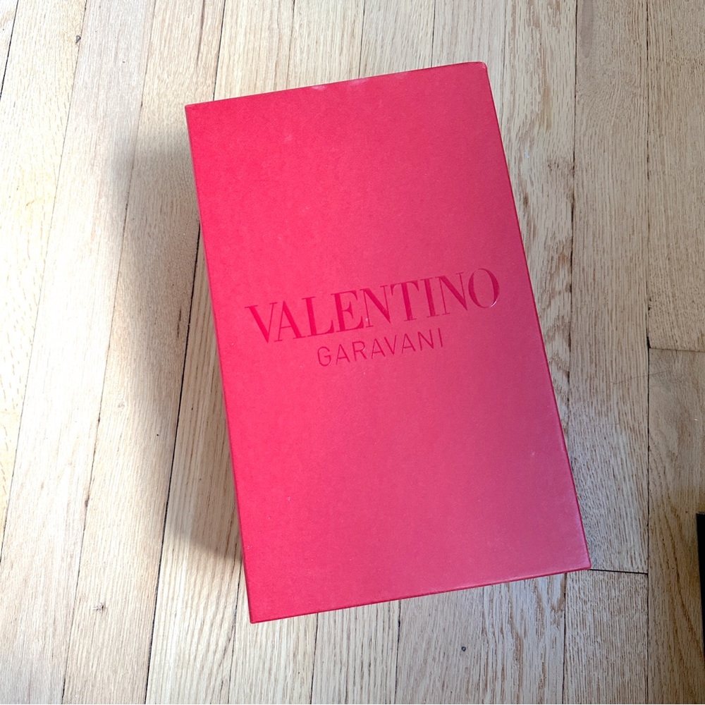 Valentino Rockstud Jelly Flat Gladiator Sandals - Picture 6 of 6